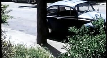 sex bigo Fredd Gon Gong đặt màu trắng trên gà đen. phim sex có tiếng